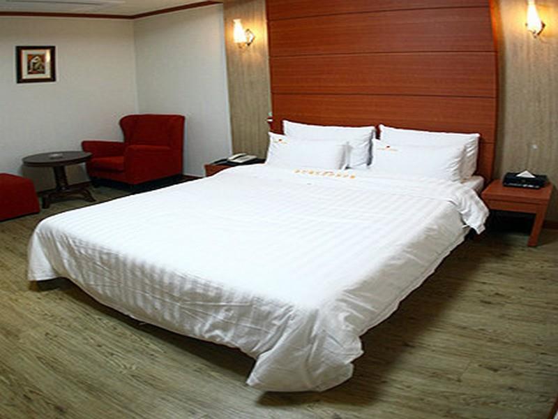 Metro Pol Tourist Hotel Pyeongtaek Buitenkant foto