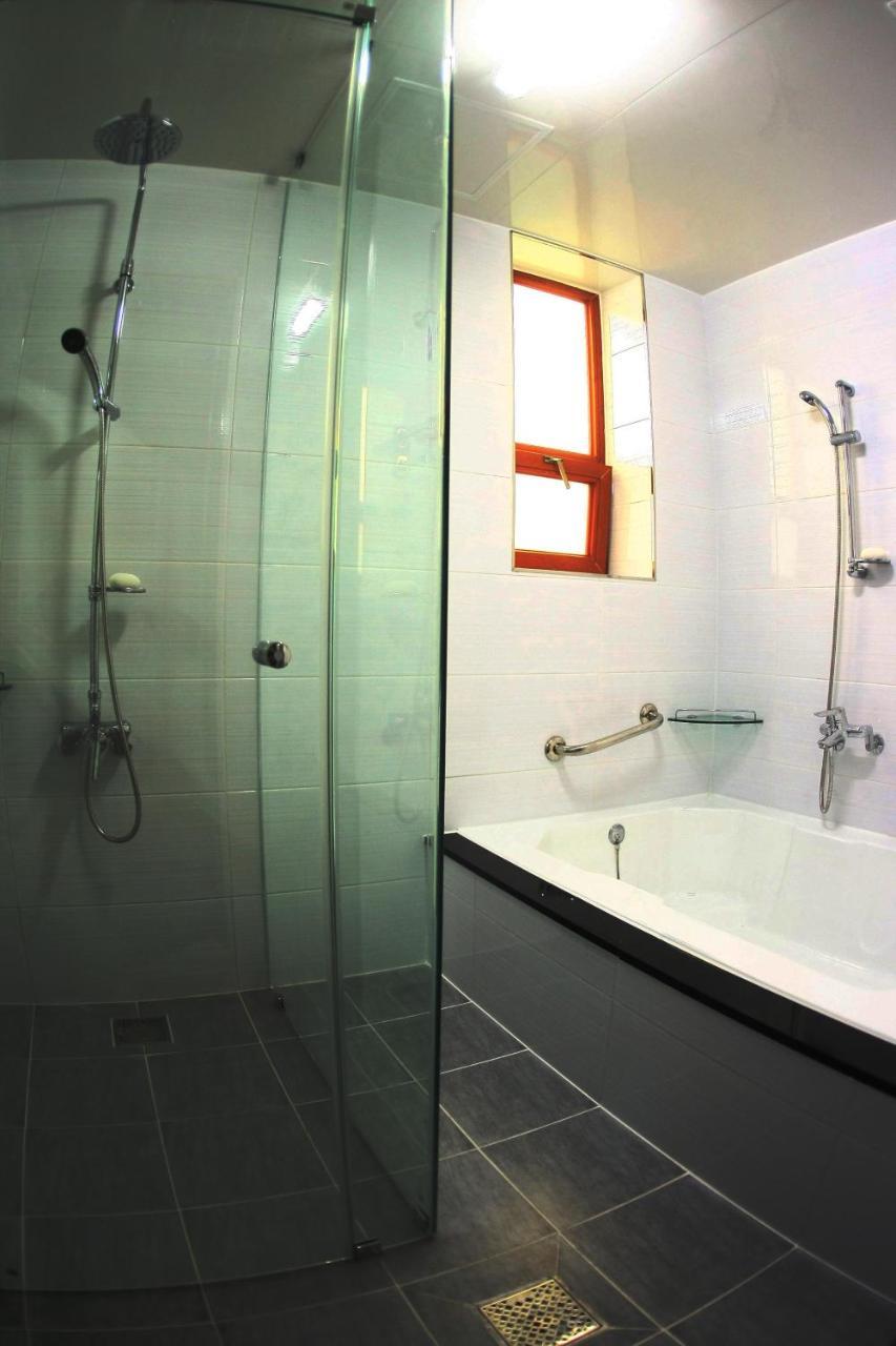 Metro Pol Tourist Hotel Pyeongtaek Kamer foto