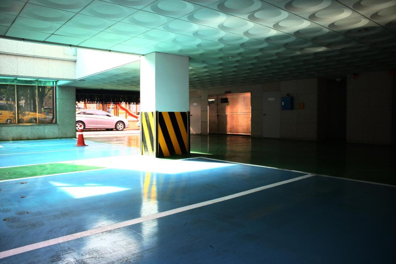 Metro Pol Tourist Hotel Pyeongtaek Buitenkant foto