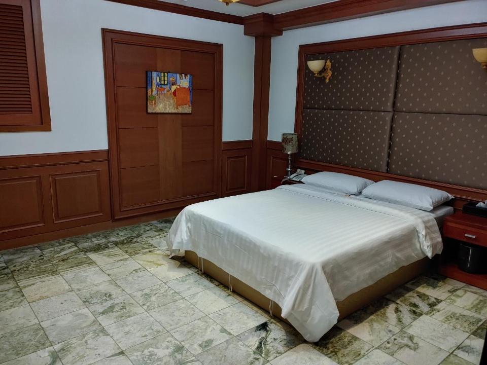 Metro Pol Tourist Hotel Pyeongtaek Buitenkant foto